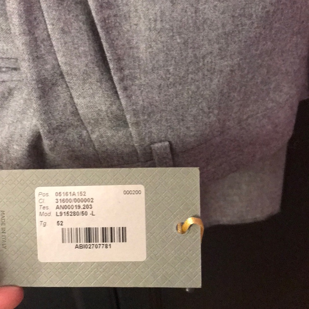 3 piece Men’s Canali Wool Suit - Picture 5 of 8